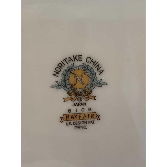 Noritake China Mayfair Oval Serving Bowl Roses Floral Gold Trim Japan 6109 - Picture 2 of 6